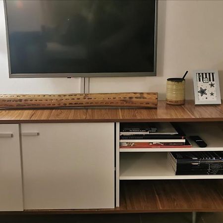 2 Ambientes En Almagro En Av Corrientes Para 2 Personas Apartment บัวโนสไอเรส ภายนอก รูปภาพ